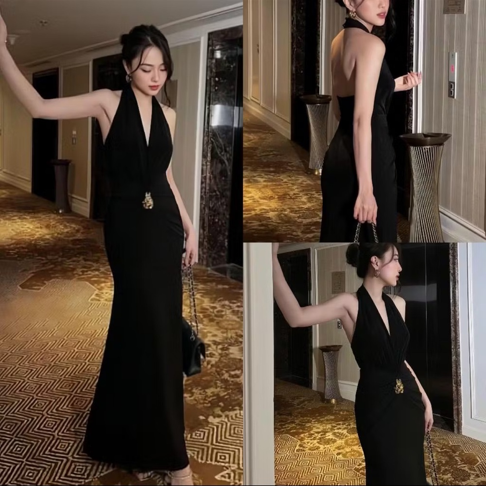 Elegant Black Halter Maxi Dress